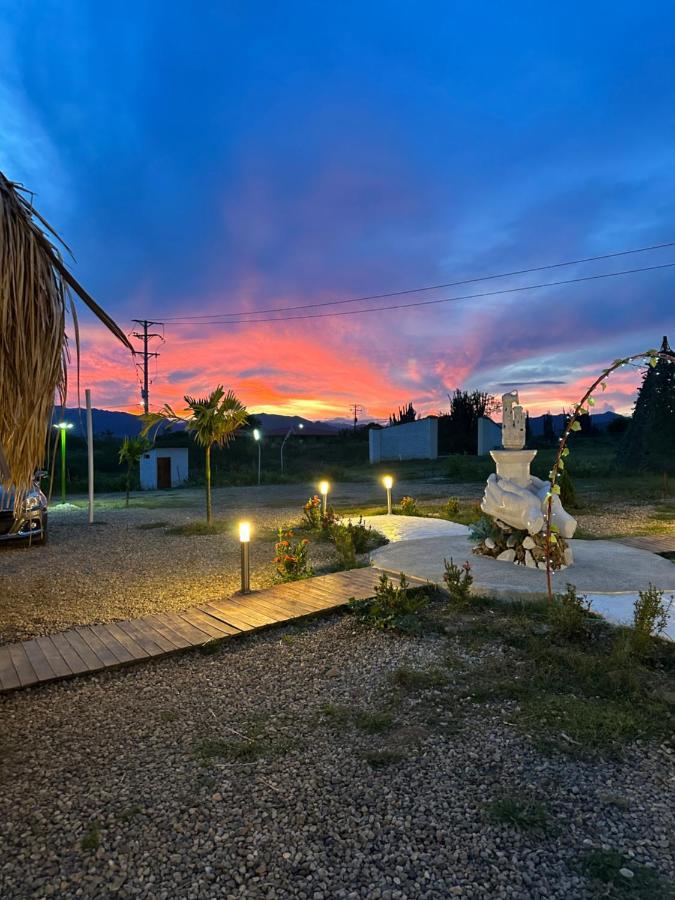 Hotel Luna Azul Tatacoa Villavieja Exterior photo
